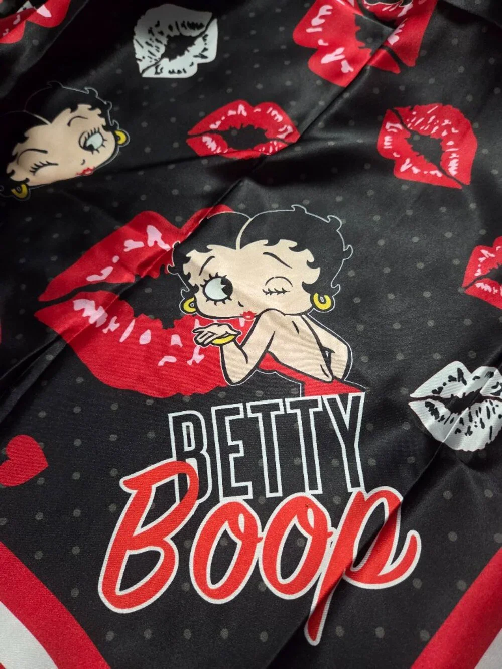 Betty Boop Silky Feel Square Scarf